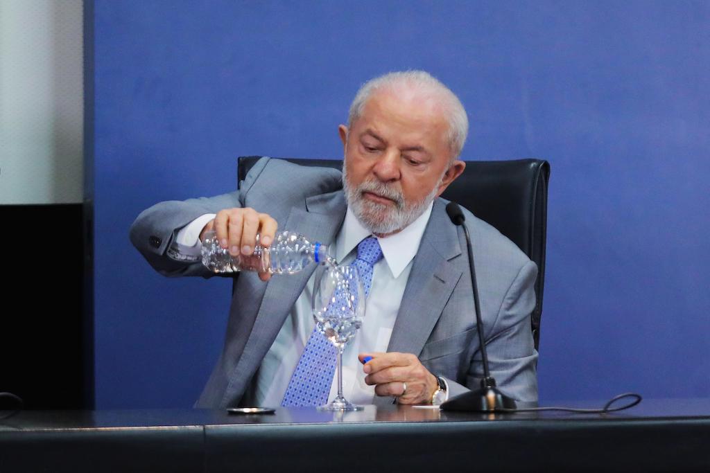 Fritar o cozido de Lula