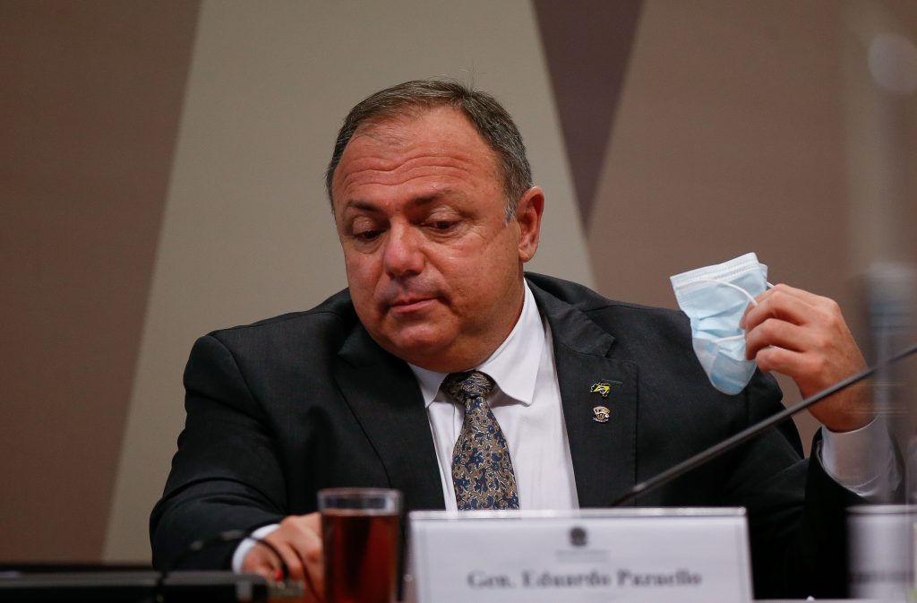 Sigilo a favor de Bolsonaro