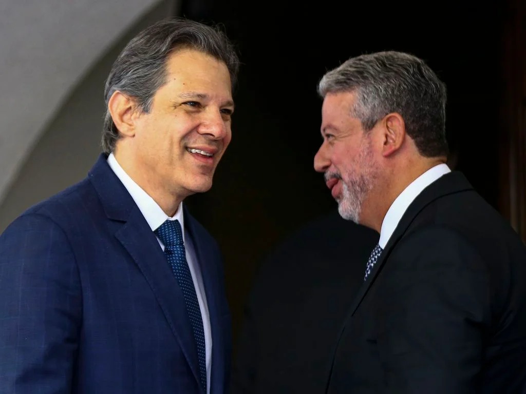 Haddad pede tempo