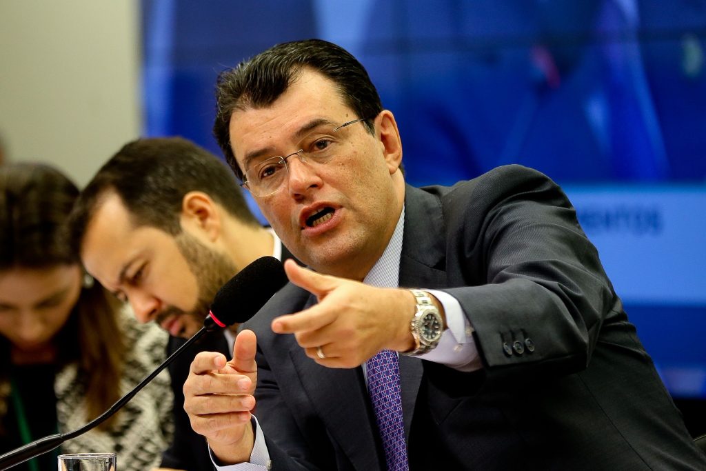 CPI da Pandemia racha MDB no Senado
