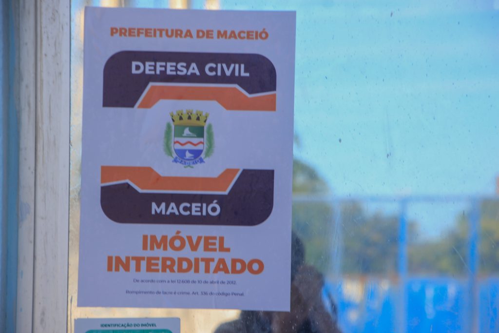 O problema está na política