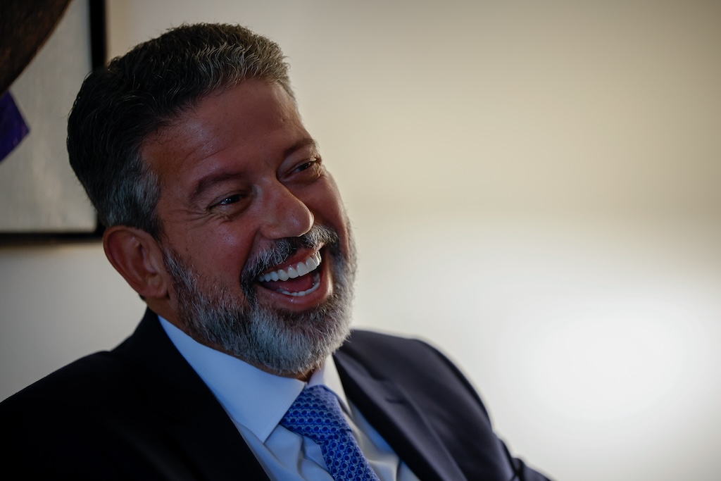 O critério de Lira