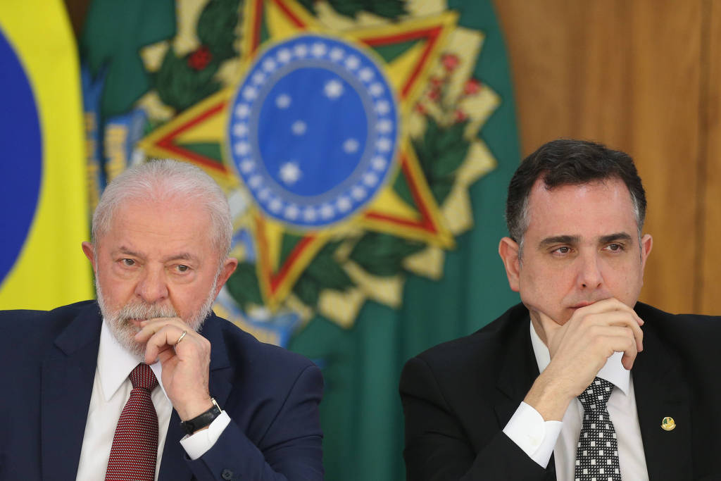 A hora das definições