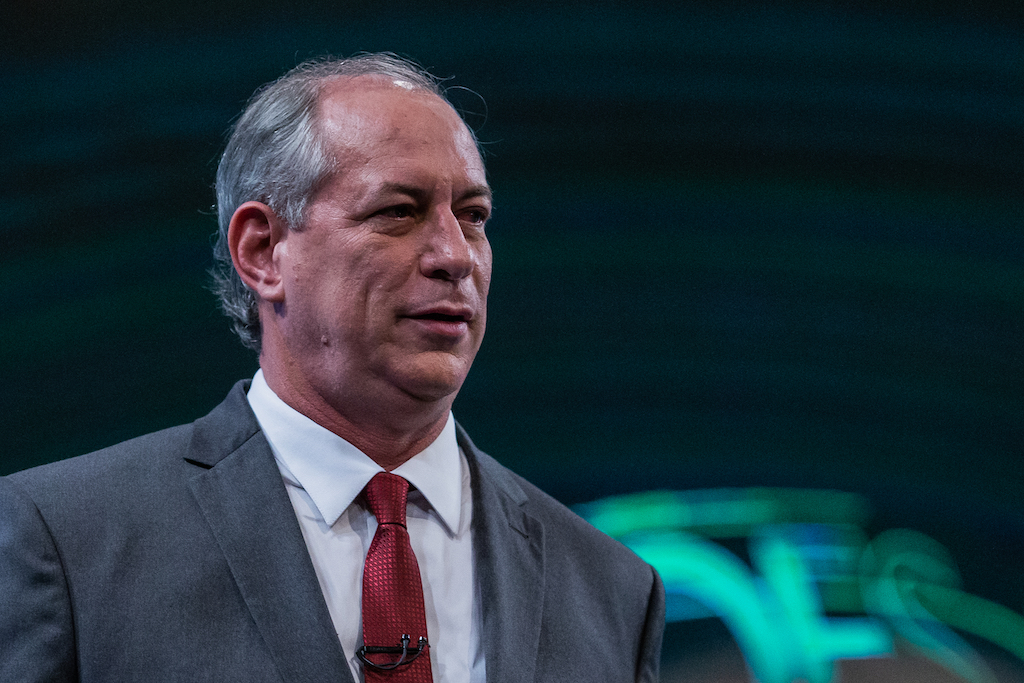 Partidos desconfiam das intenções de Ciro Gomes