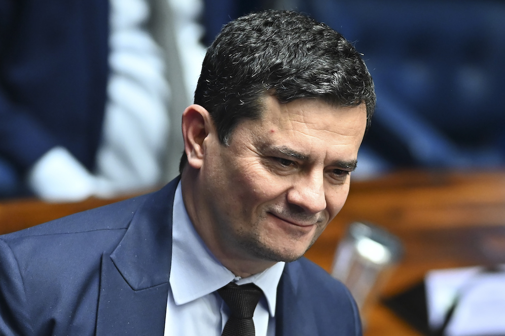 Deixa o Moro para depois