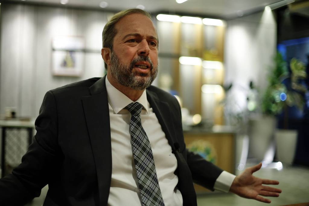 Silveira contra o PT