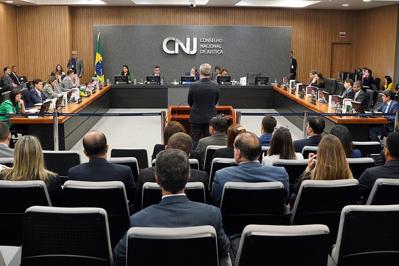 Preciso que vocês voltem