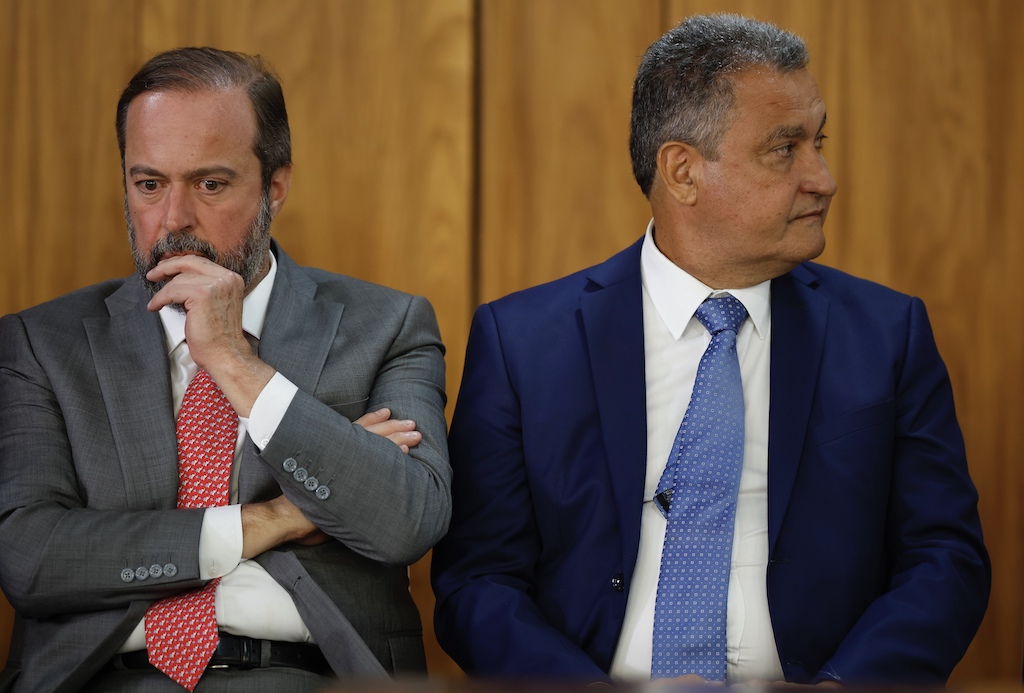 É só falação