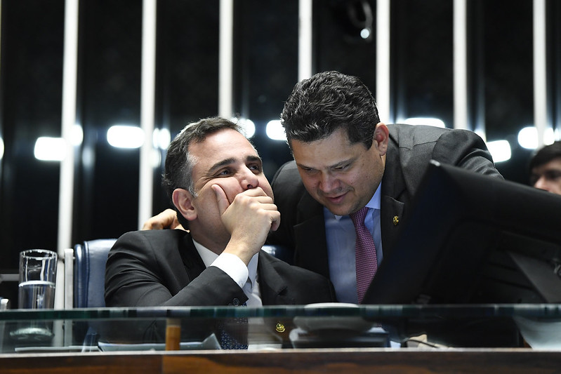 Vão brigar mesmo?