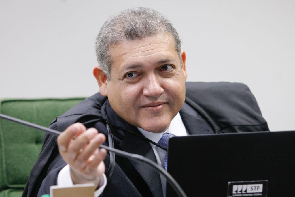 A alfinetada do Kassio