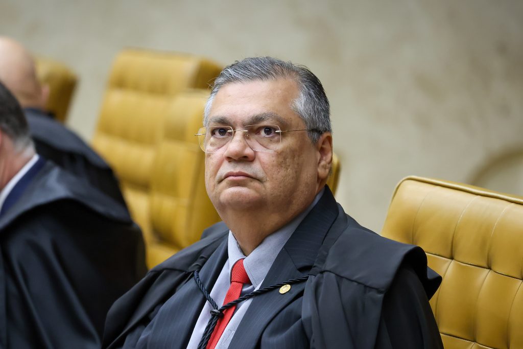 Deixa eu ver melhor essas emendas