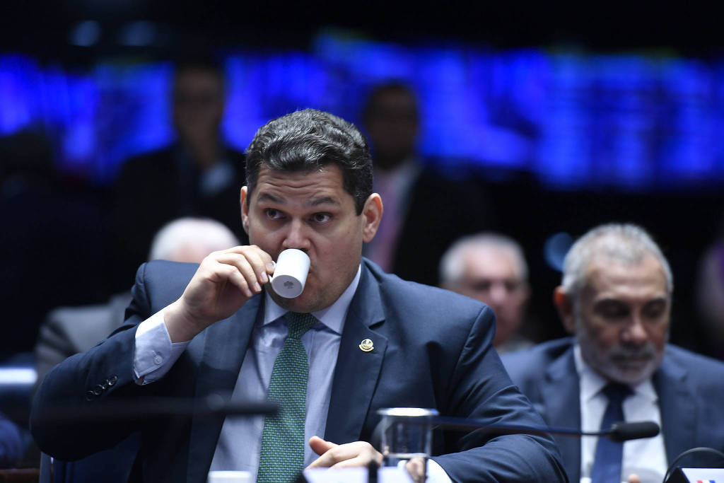 PT com Alcolumbre