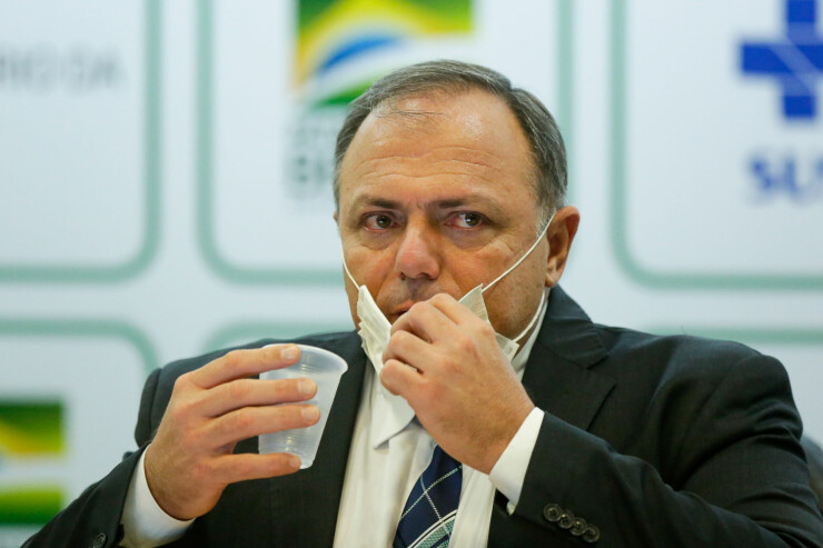 Bolsonaro teme que Pazuello seja preso na CPI