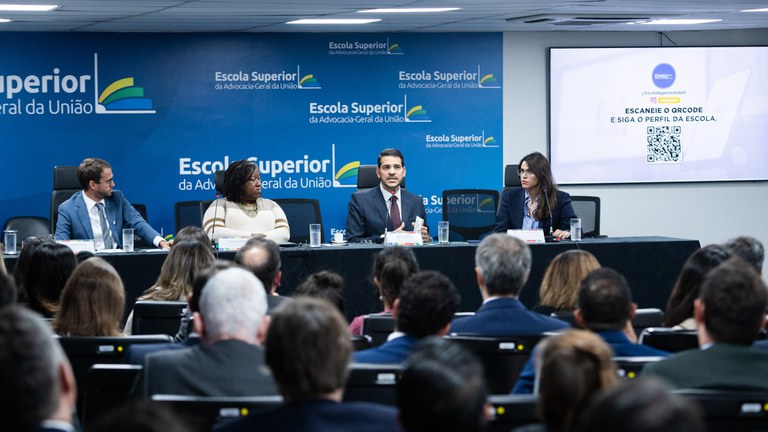 Ouvimos todos, menos as empresas