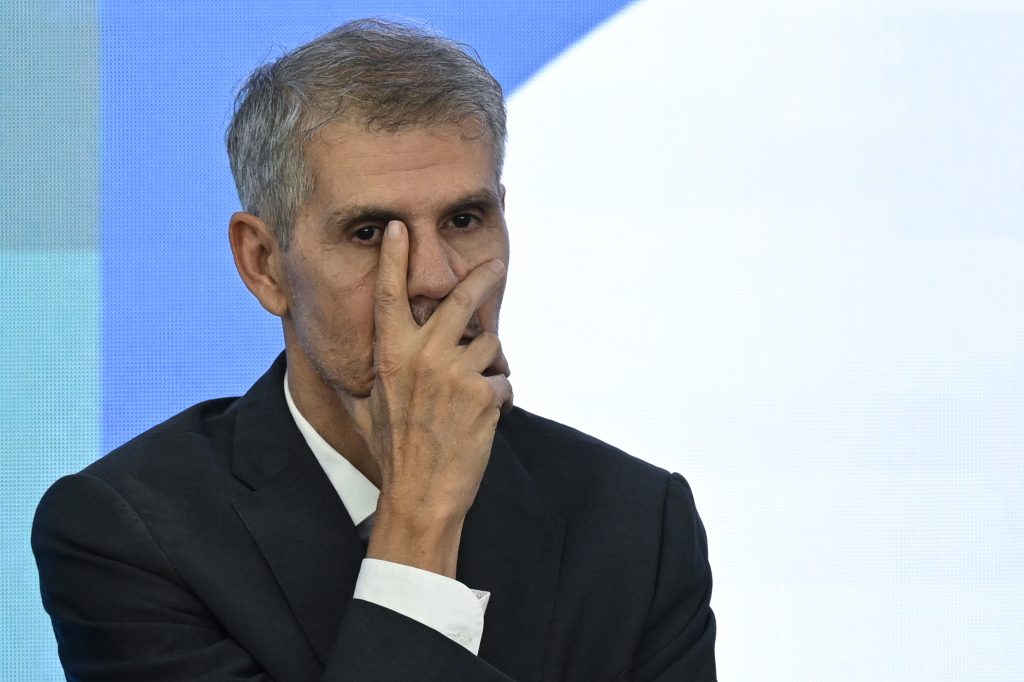 Trabalho para Sidônio
