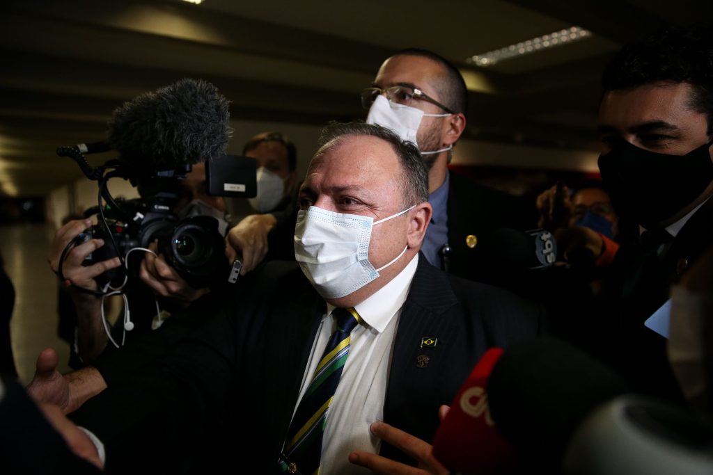 Pazuello nega que tenha passado mal na CPI da Pandemia