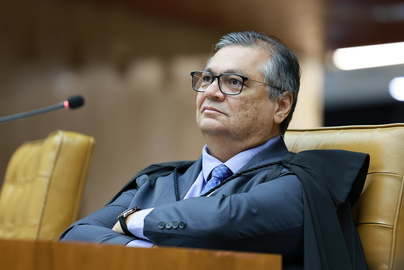 De olho no pix oculto