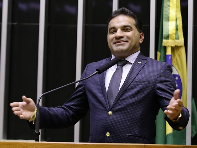 Os três do PL