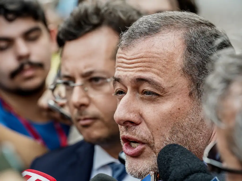 Cerco à delação
