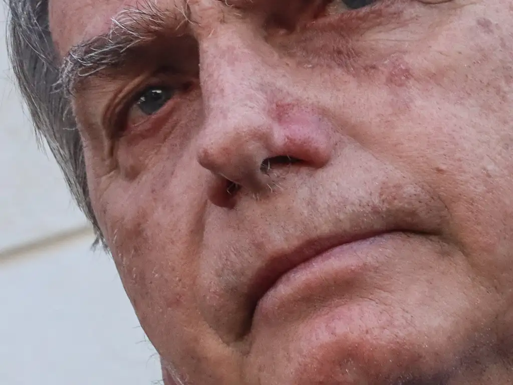 Mais prejuízo a Bolsonaro