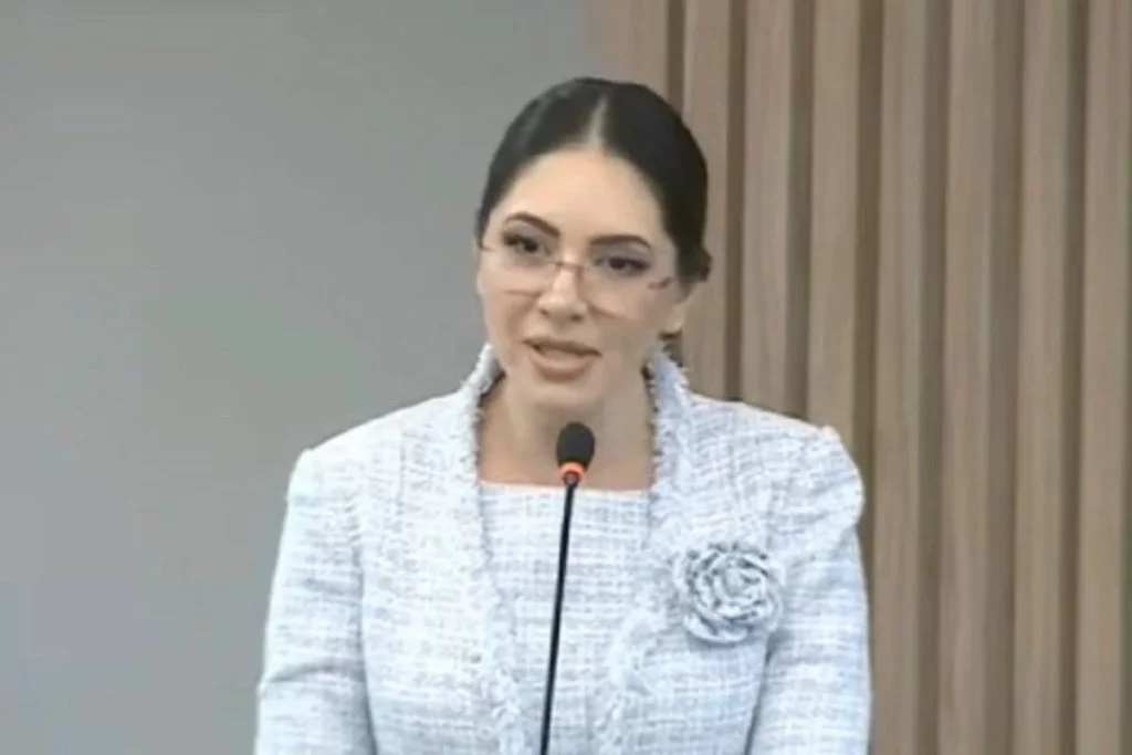 A candidata de Ibaneis