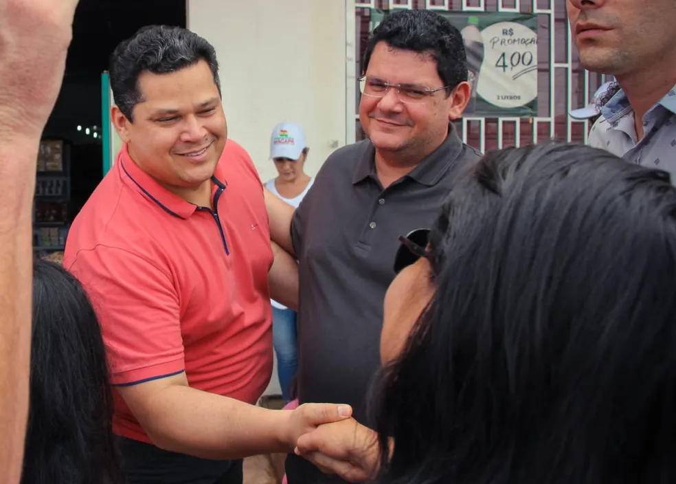 No quintal de Alcolumbre