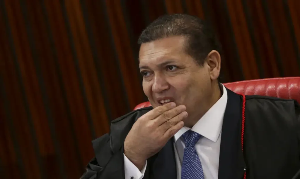 O X nas mãos de Kássio