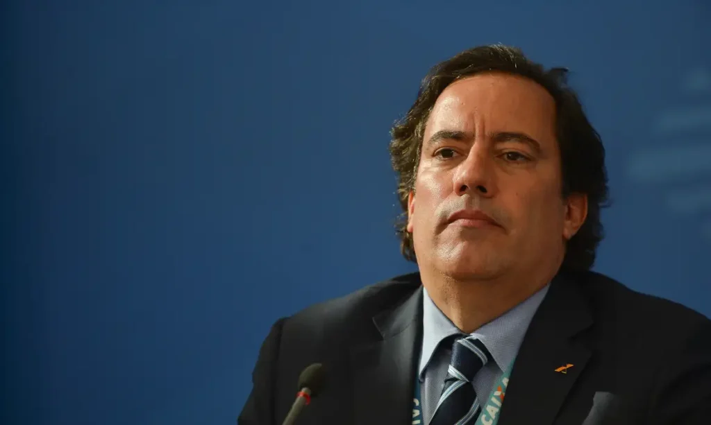 Muito além dos assédios